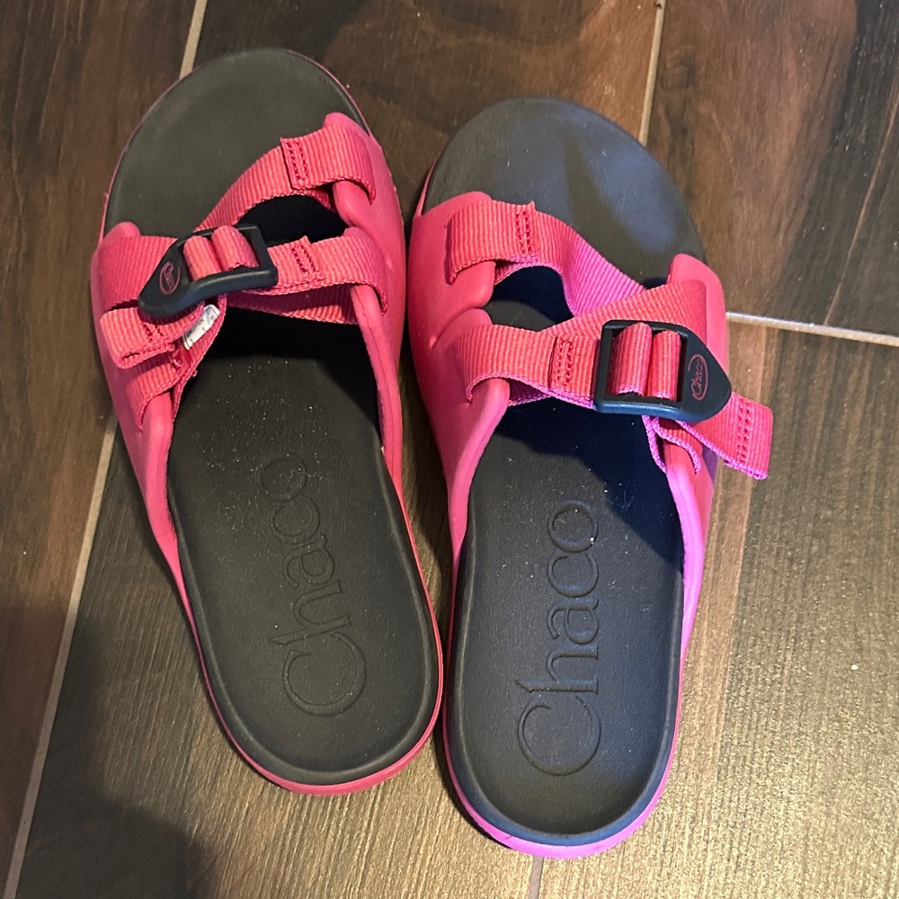 Chaco girls sandals